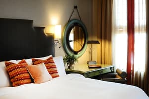 thumbnail: Room