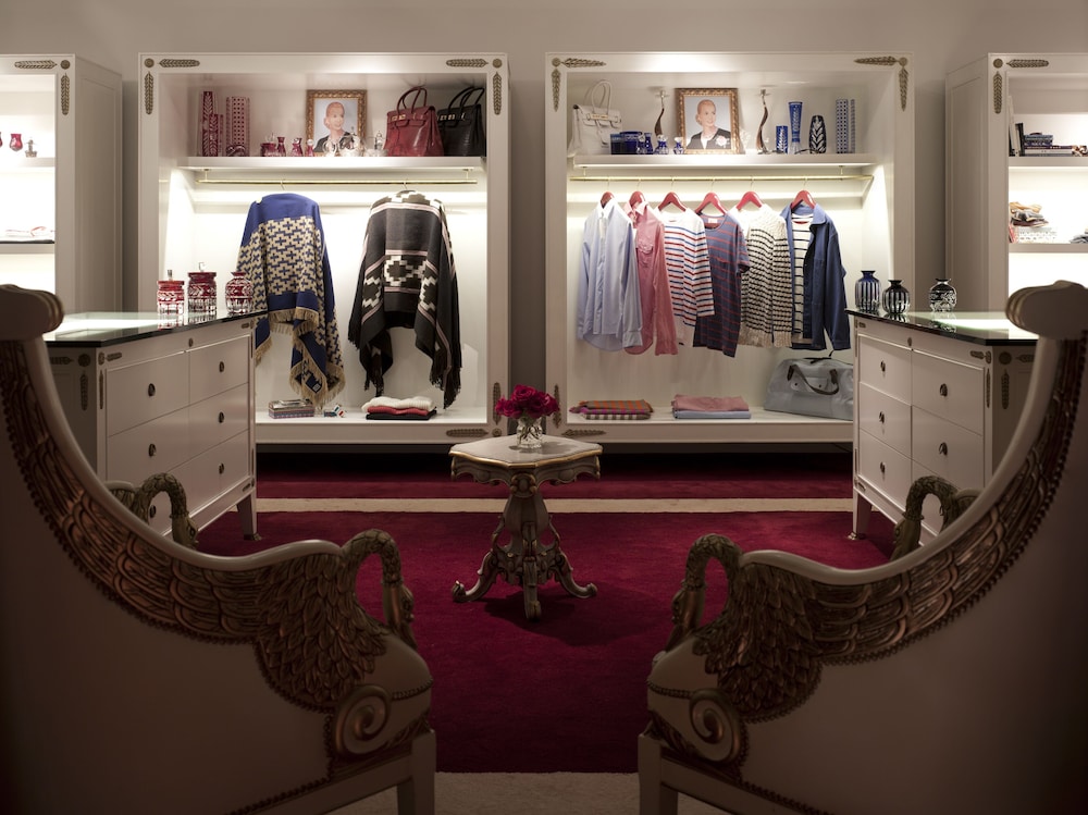 Designer store