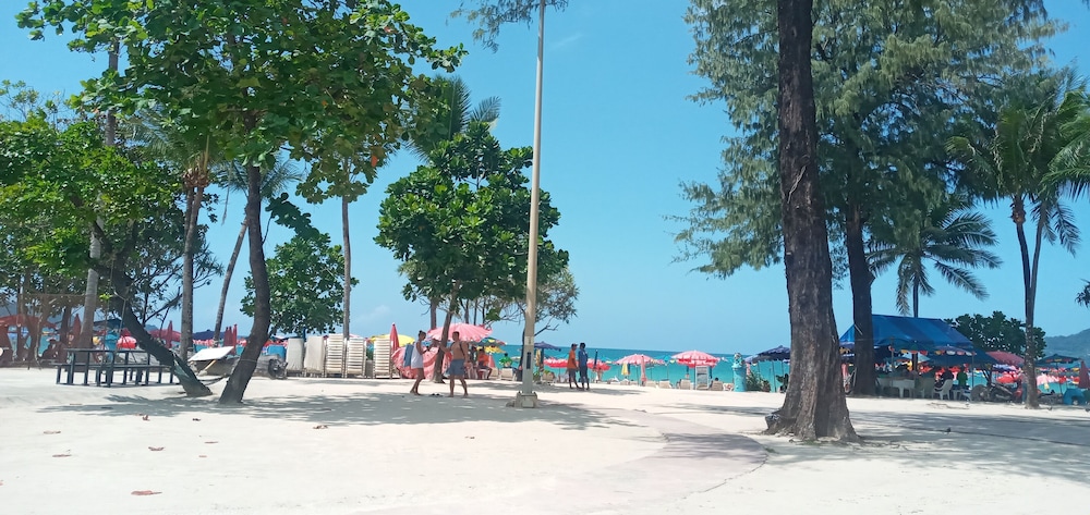 Beach/ocean view