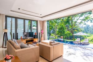 thumbnail: Living room