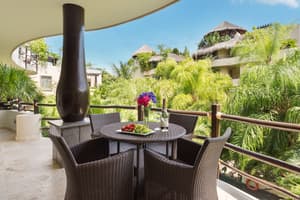 thumbnail: Terrace/patio