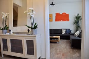 thumbnail: Interior