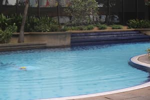 thumbnail: Outdoor pool