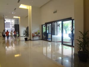 thumbnail: Interior entrance