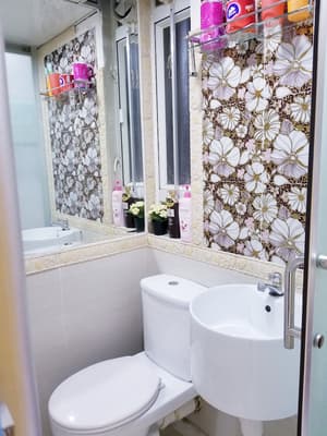 thumbnail: Bathroom