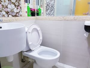 thumbnail: Bathroom shower