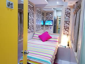 thumbnail: Room