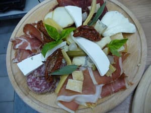 thumbnail: Breakfast buffet