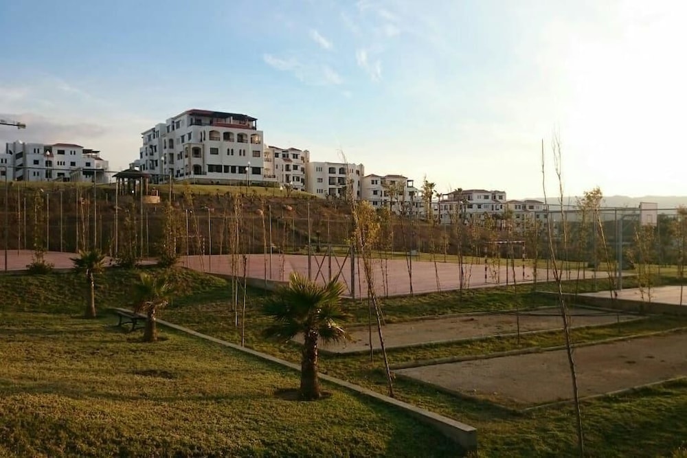 Tennis court