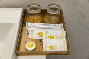 thumbnail: Bathroom amenities