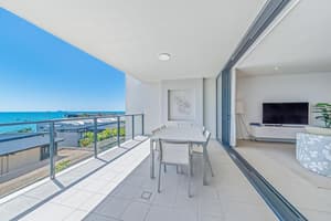 thumbnail: Balcony