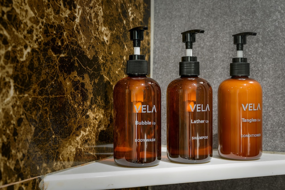 Bathroom amenities