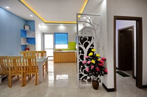 thumbnail: In-room dining