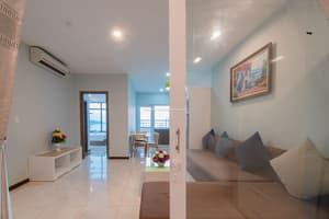 thumbnail: Living area