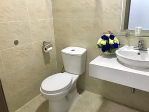 thumbnail: Bathroom shower