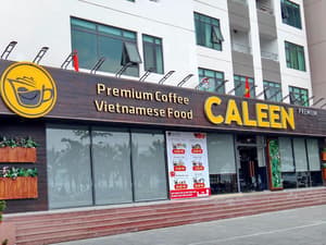 thumbnail: Front of property