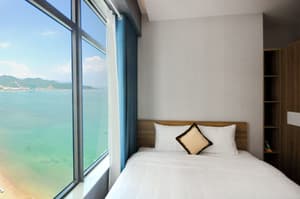thumbnail: Beach/ocean view