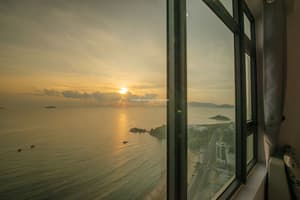 thumbnail: Beach/ocean view