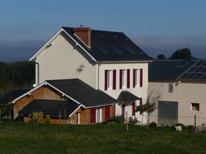 thumbnail: Exterior