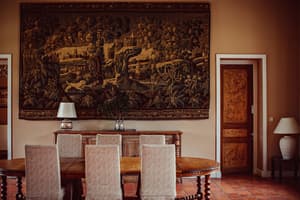thumbnail: Dining room