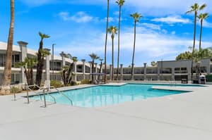thumbnail: Outdoor pool