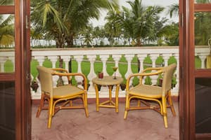 thumbnail: Garden view