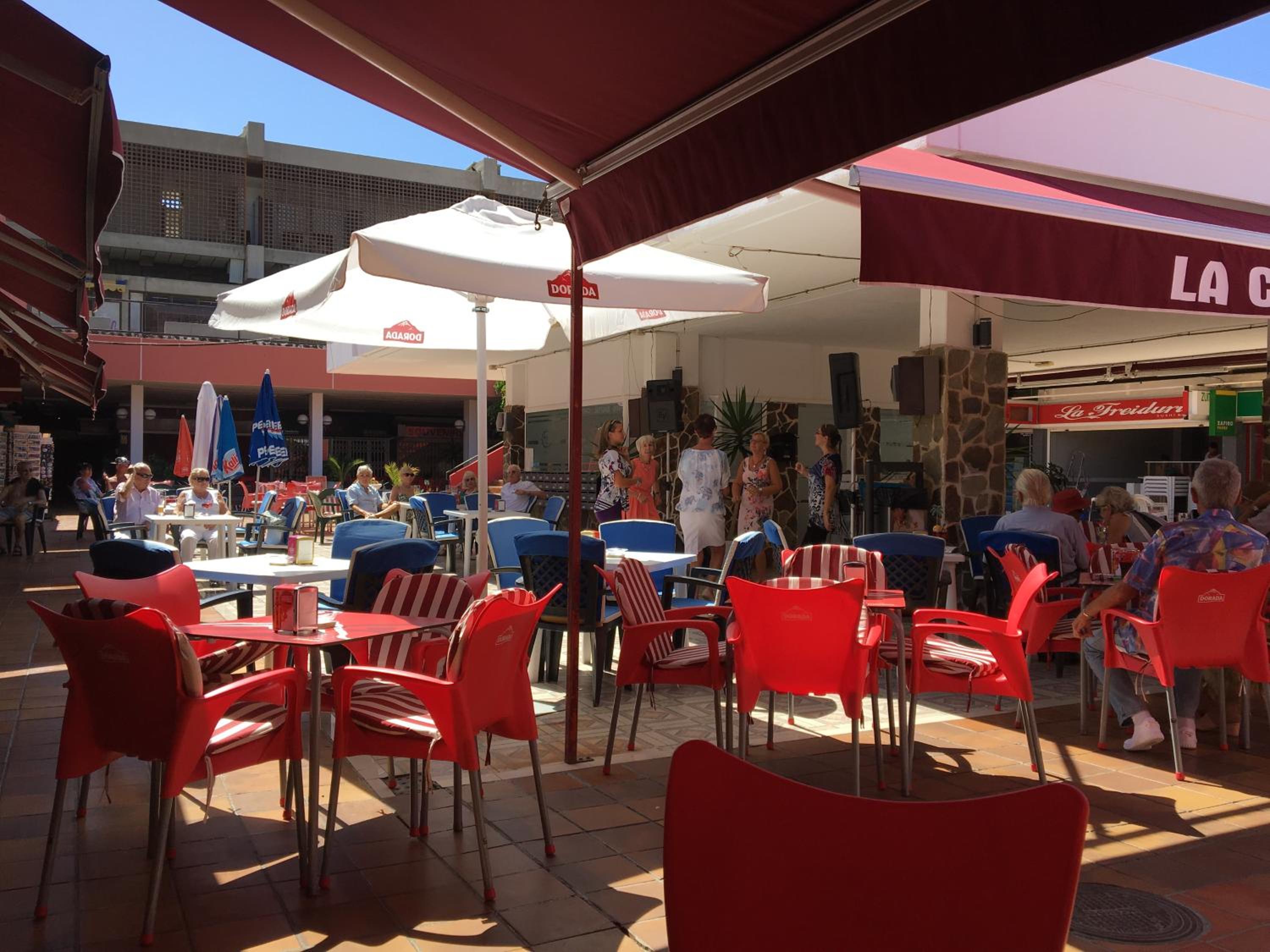 Restaurant-cafeteria