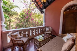 thumbnail: Balcony