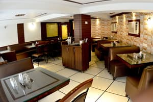 thumbnail: Breakfast area
