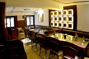 thumbnail: Dining