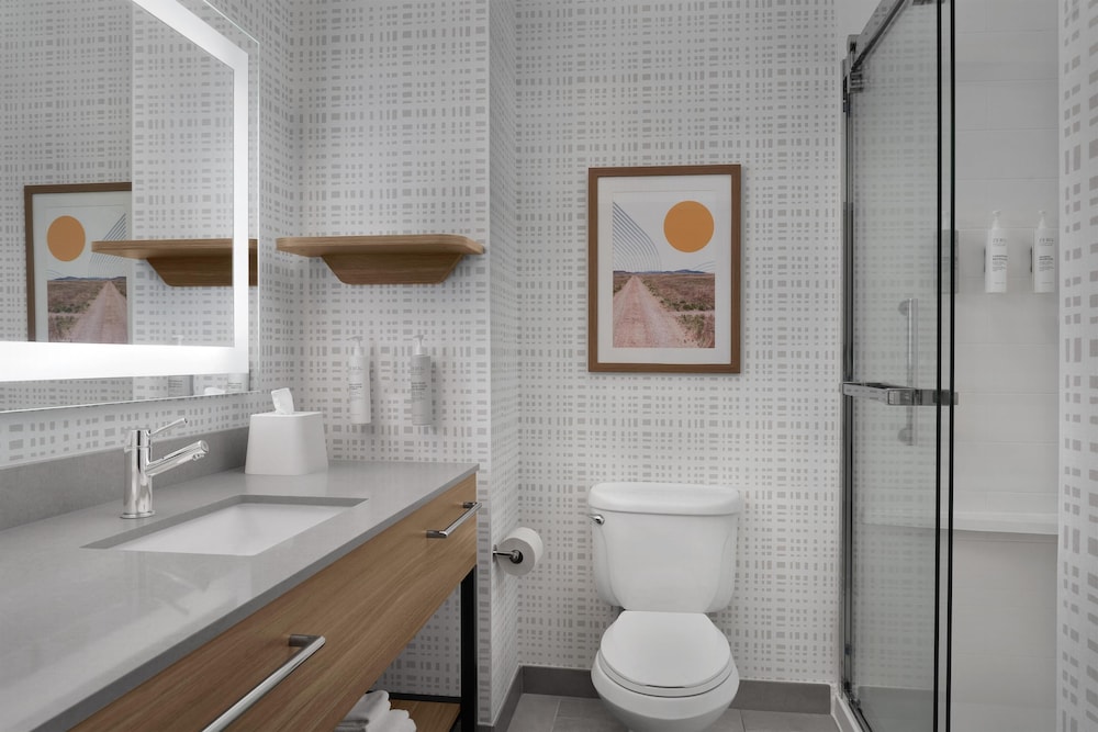 Bathroom shower