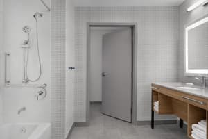 thumbnail: Bathroom shower
