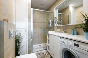 thumbnail: Bathroom shower