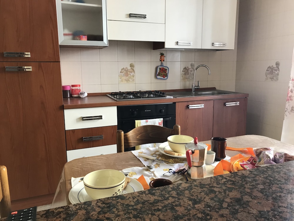 Restaurant-cafeteria