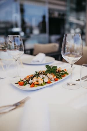 thumbnail: Restaurant