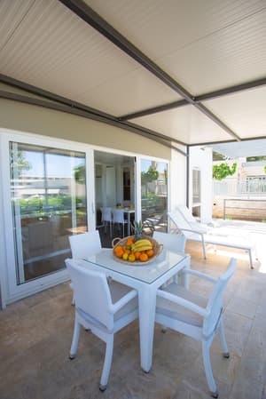 thumbnail: Terrace/patio
