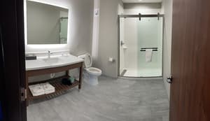 thumbnail: Bathroom