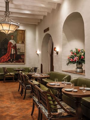 thumbnail: Restaurant