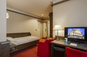 thumbnail: Room