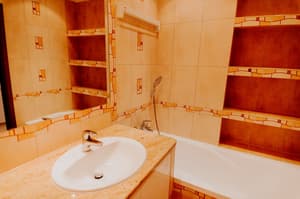 thumbnail: Bathroom