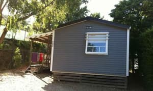 thumbnail: Exterior