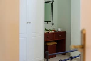 thumbnail: Room amenity