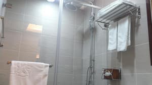 thumbnail: 624979_20031110020089298079.jpg