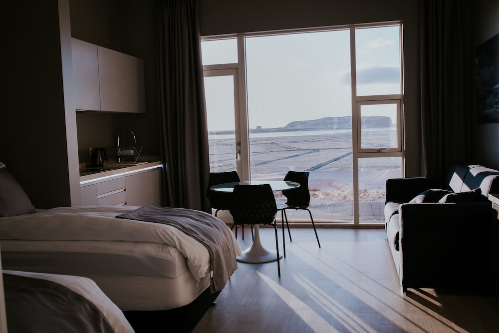 Beach/ocean view