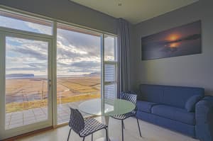 thumbnail: In-room dining
