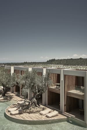 thumbnail: Exterior