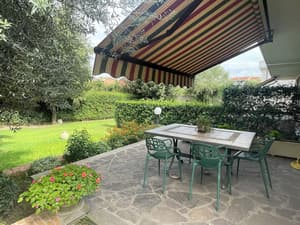 thumbnail: Exterior