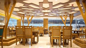 thumbnail: Restaurant