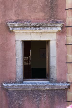 thumbnail: Front of property