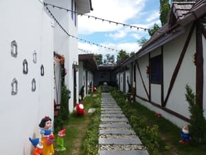 thumbnail: Garden